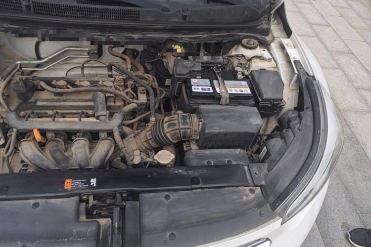 Used Kia kx1 Stonic 2019 1.4L Automatic Fun Edition China VI Engine Bay Left
