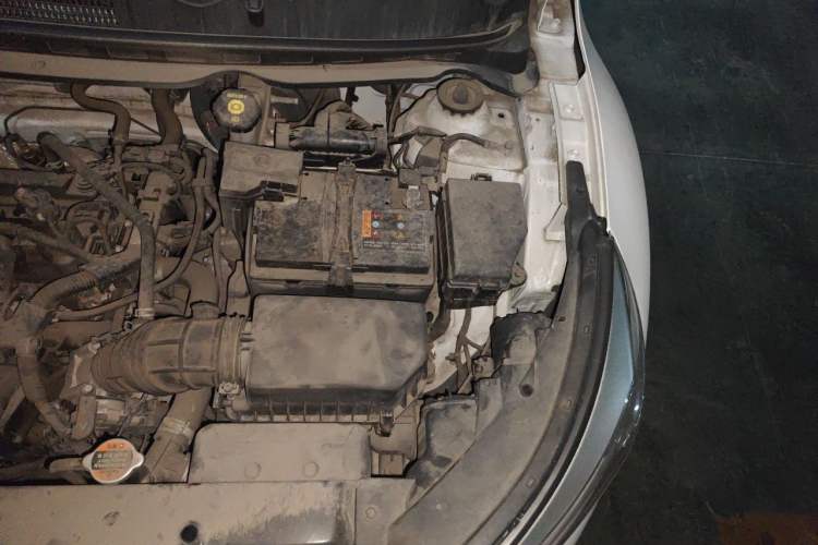 Used Kia kx1 Stonic 2019 1.4L Automatic Fun Edition China VI Engine Bay Left