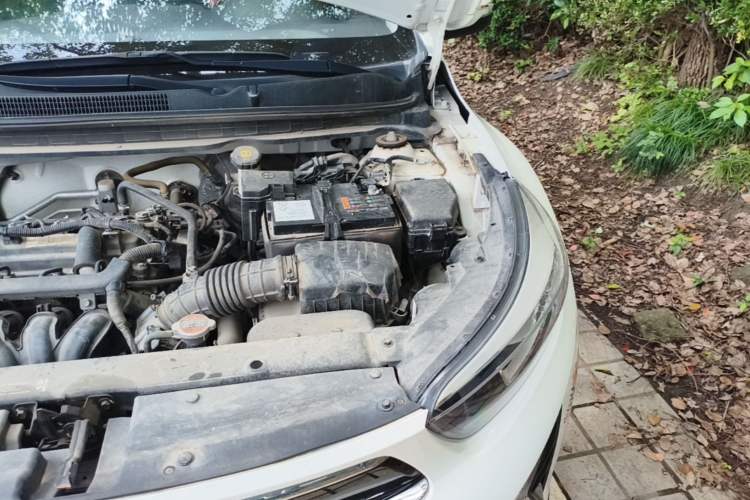 Used Kia kx1 Stonic 2019 1.4L Manual Fun Edition China VI Standard Engine Bay Left