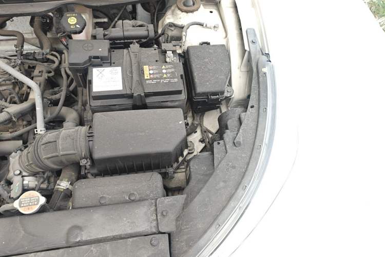 Used Kia kx1 Stonic 2019 1.4L Automatic Sport Edition China VI Engine Bay Left