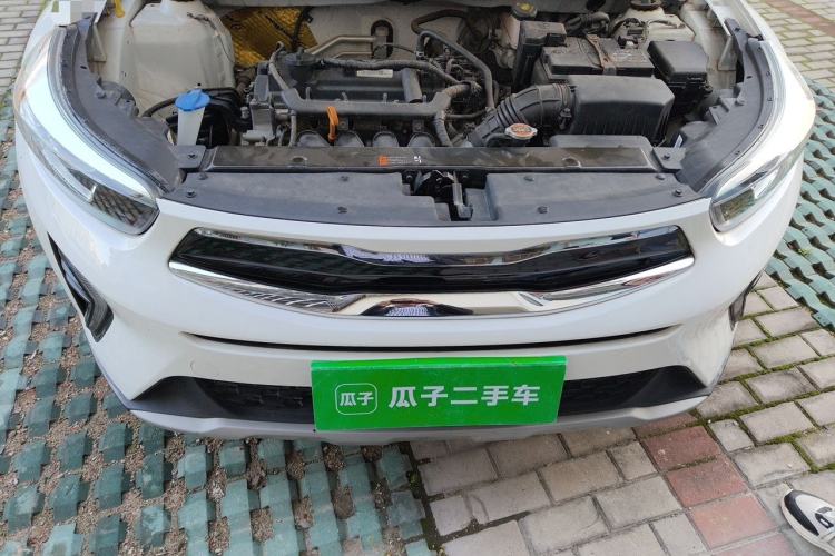 Used Kia kx1 Stonic 2019 1.4L Manual Fun Edition China VI Standard Engine Bay