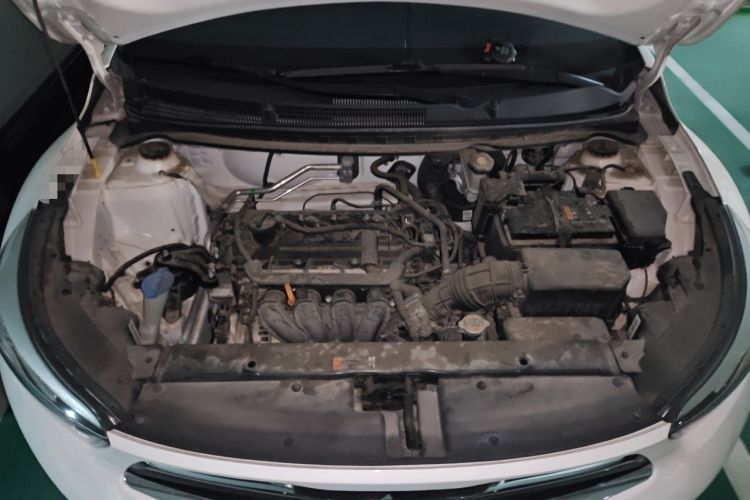 Used Kia kx1 Stonic 2019 1.4L Automatic Fun Edition China VI Engine Bay