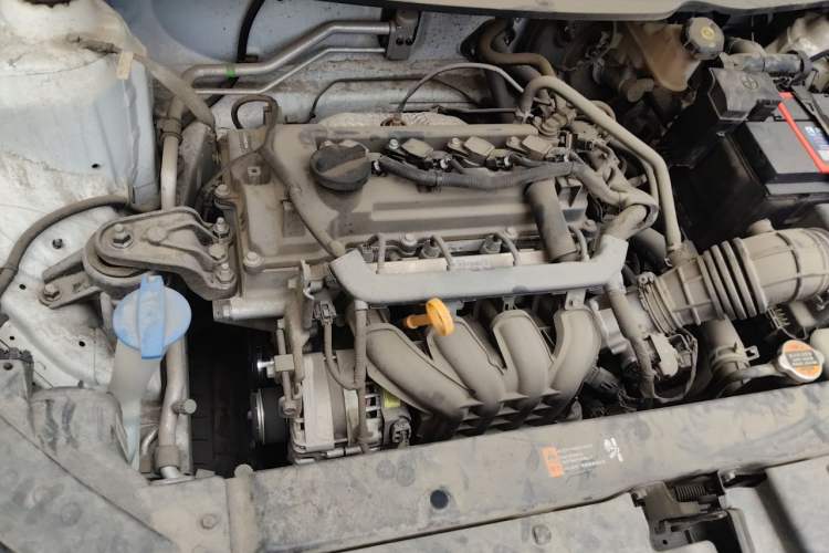 Used Kia kx1 Stonic 2019 1.4L Automatic Fun Edition China V Standard Engine Bay Right