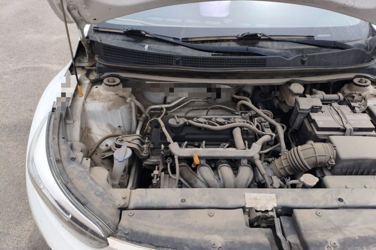 Used Kia kx1 Stonic 2019 1.4L Automatic Fun Edition China V Standard Engine Bay Right