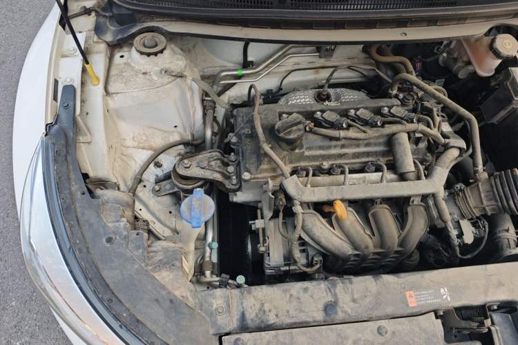 Used Kia kx1 Stonic 2019 1.4L Automatic Fun Edition China VI Engine Bay Right