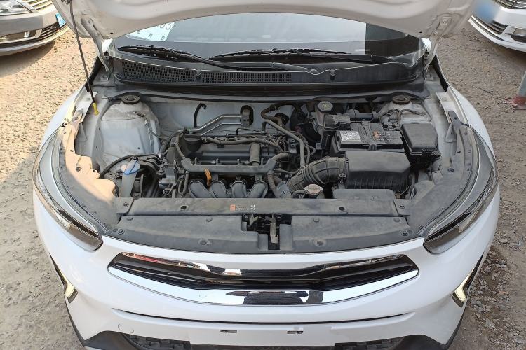Used Kia kx1 Stonic 2019 1.4L Automatic Fun Edition China VI Engine Bay