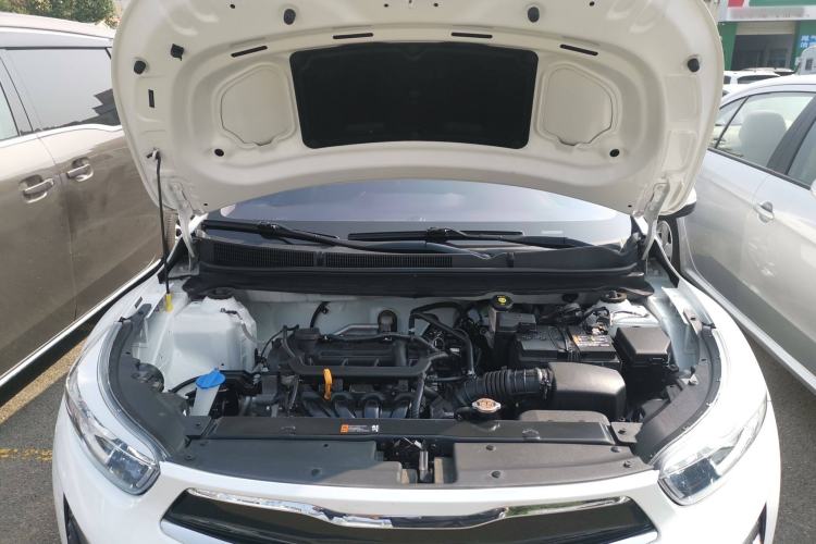 Used Kia kx1 Stonic 2019 1.4L Manual Fun Edition China VI Standard Engine Bay