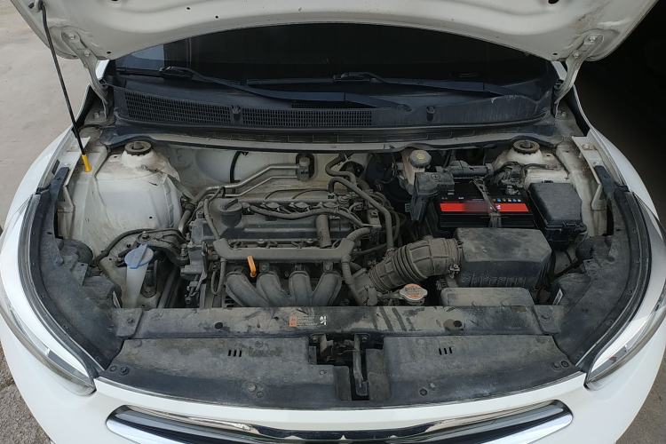 Used Kia kx1 Stonic 2019 1.4L Automatic Fun Edition China V Standard Engine Bay