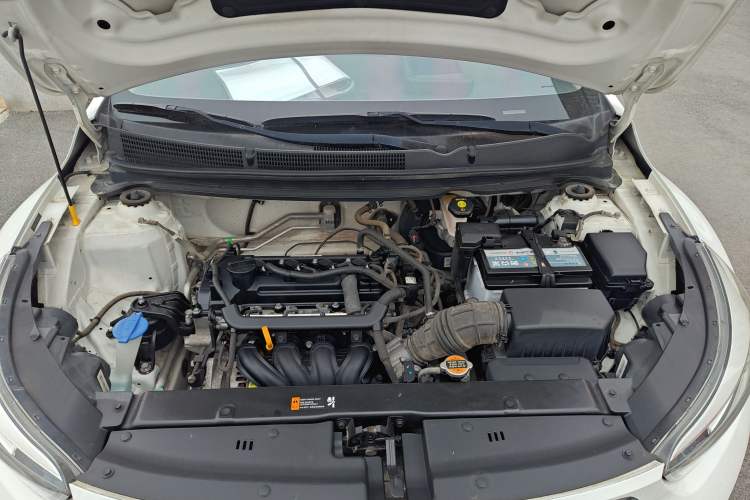 Used Kia kx1 Stonic 2019 1.4L Automatic Fun Edition China V Standard Engine Bay