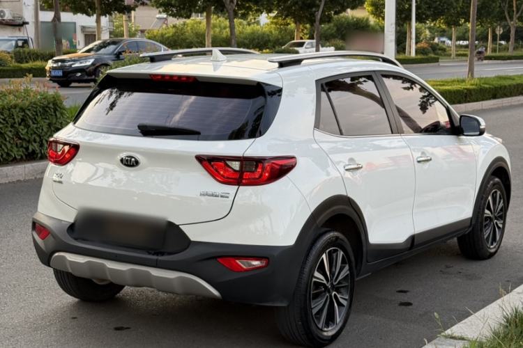 Used Kia kx1 Stonic 2019 1.4L Automatic Fun Edition China VI Exterior 1