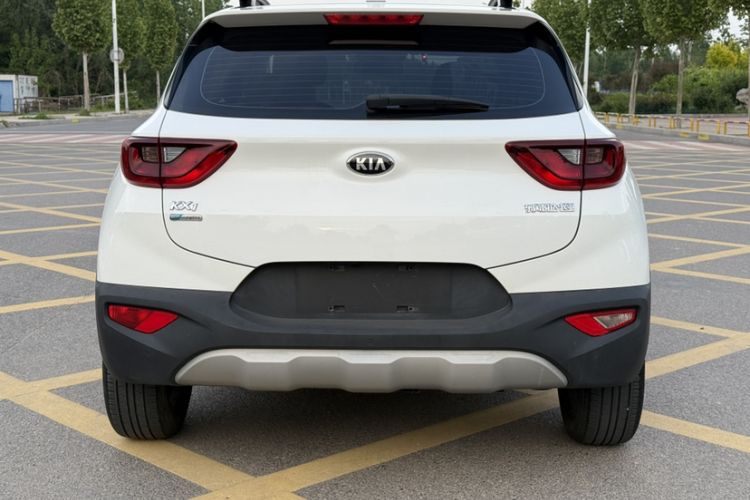 Used Kia kx1 Stonic 2019 1.4L Automatic Sport Edition China VI Exterior 10