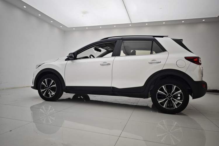 Used Kia kx1 Stonic 2019 1.4L Automatic Fun Edition China VI Exterior 10