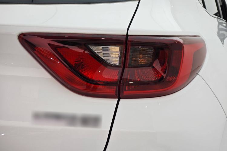 Used Kia kx1 Stonic 2019 1.4L Automatic Fun Edition China VI Exterior 11