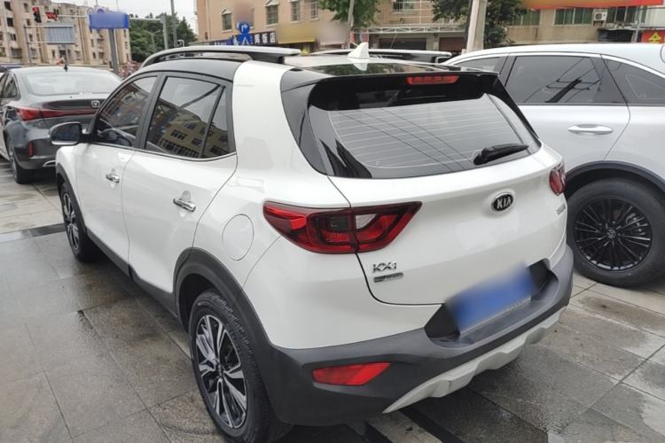 Used Kia kx1 Stonic 2019 1.4L Automatic Fun Edition China VI Exterior 2