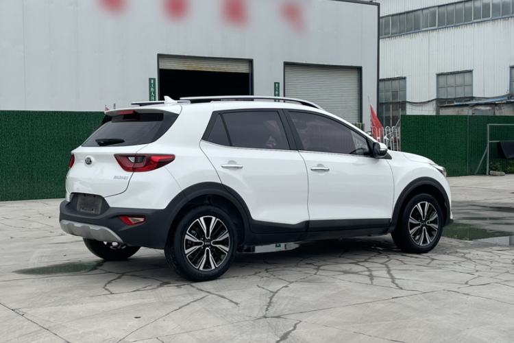 Used Kia kx1 Stonic 2019 1.4L Automatic Fun Edition China VI Exterior 2
