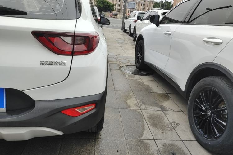 Used Kia kx1 Stonic 2019 1.4L Automatic Fun Edition China VI Exterior 3