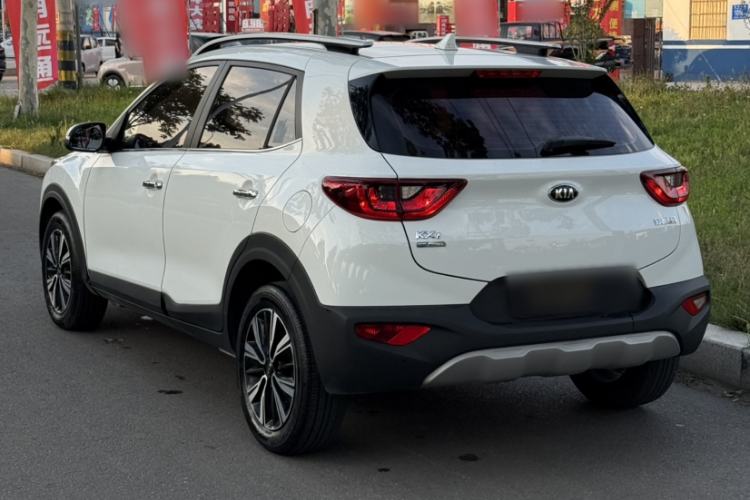 Used Kia kx1 Stonic 2019 1.4L Automatic Fun Edition China VI Exterior 3