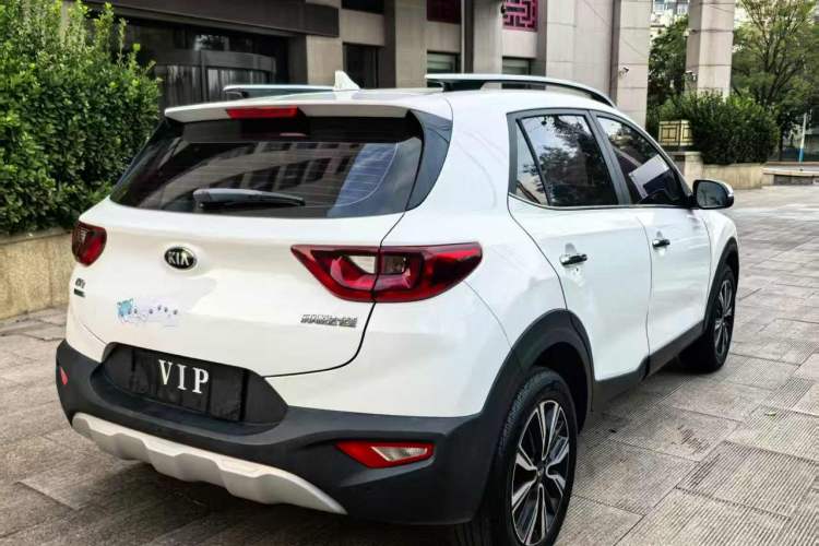 Used Kia kx1 Stonic 2019 1.4L Automatic Sport Edition China VI Exterior 3