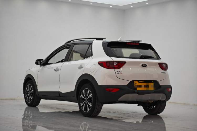 Used Kia kx1 Stonic 2019 1.4L Automatic Fun Edition China VI Exterior 3