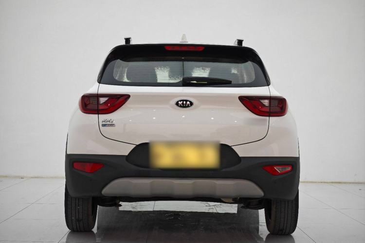 Used Kia kx1 Stonic 2019 1.4L Automatic Fun Edition China VI Exterior 4