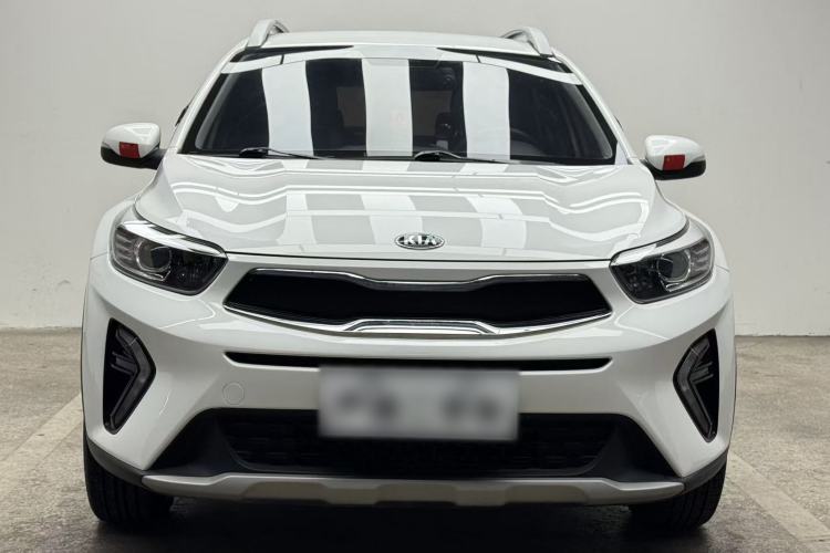 Used Kia kx1 Stonic 2019 1.4L Automatic Fun Edition China VI Exterior 4