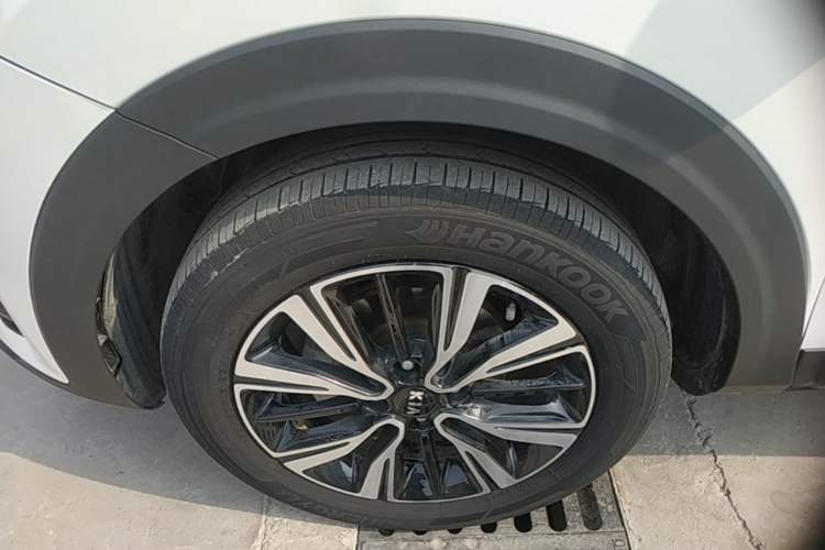 Used Kia kx1 Stonic 2019 1.4L Manual Fun Edition China VI Standard Exterior 4