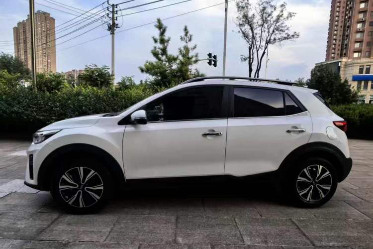 Used Kia kx1 Stonic 2019 1.4L Automatic Sport Edition China VI Exterior 5