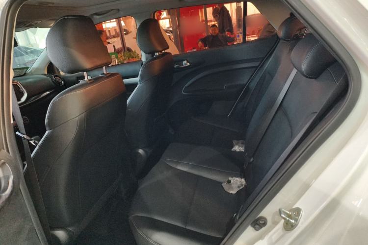 Used Kia kx1 Stonic 2019 1.4L Automatic Sport Edition China VI Exterior 6