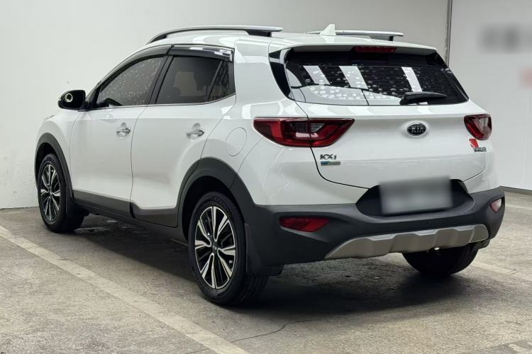 Used Kia kx1 Stonic 2019 1.4L Automatic Fun Edition China VI Exterior 8