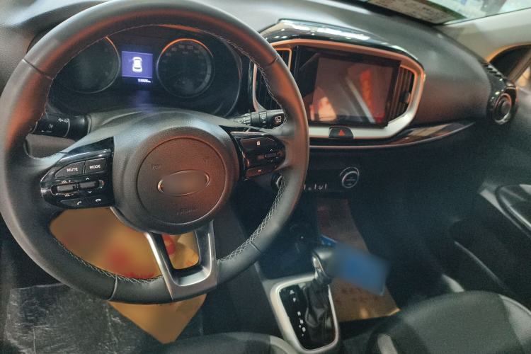 Used Kia kx1 Stonic 2019 1.4L Automatic Sport Edition China VI Exterior 9