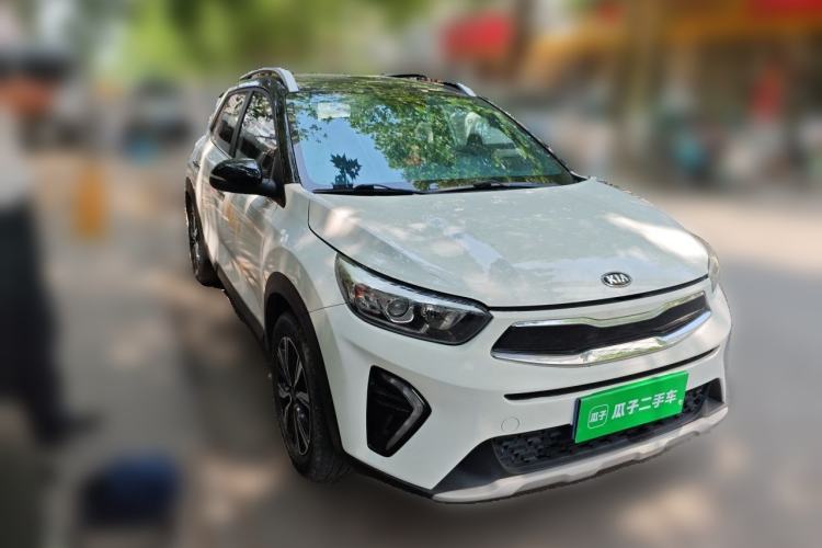 Used Kia kx1 Stonic 2019 1.4L Automatic Fun Edition China VI Front Right 45 Deg