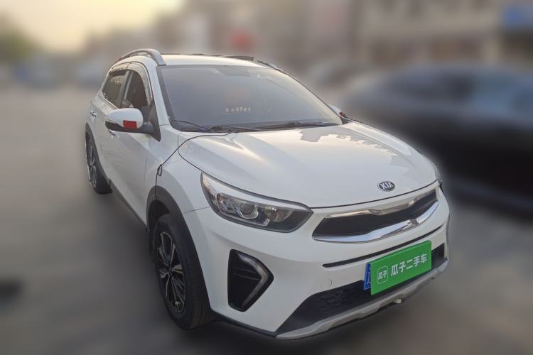 Used Kia kx1 Stonic 2019 1.4L Automatic Fun Edition China V Standard Front Right 45 Deg