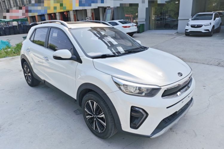 Used Kia kx1 Stonic 2019 1.4L Automatic Sport Edition China VI Front Right 45 Deg