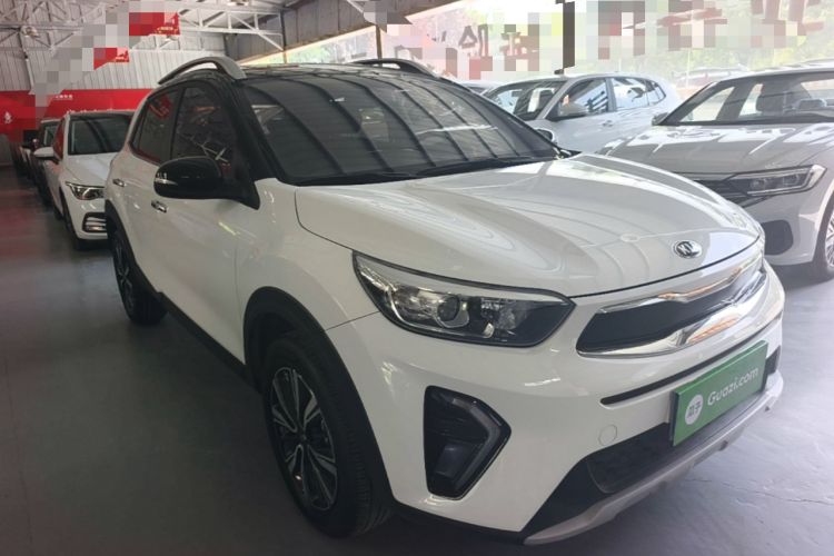 Used Kia kx1 Stonic 2019 1.4L Automatic Sport Edition China VI Front Right 45 Deg