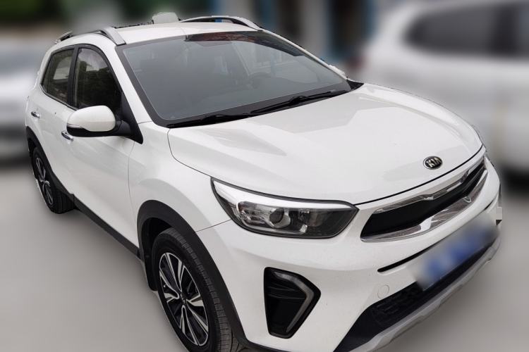 Used Kia kx1 Stonic 2019 1.4L Automatic Fun Edition China VI Front Right 45 Deg