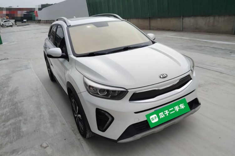 Used Kia kx1 Stonic 2019 1.4L Automatic Sport Edition China VI Front Right 45 Deg
