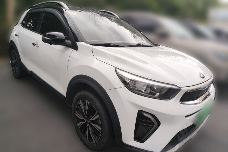 Used Kia kx1 Stonic 2019 1.4L Automatic Fun Edition China VI Front Right 45 Deg