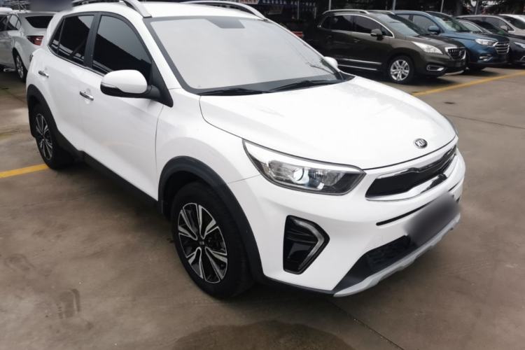 Used Kia kx1 Stonic 2019 1.4L Automatic Fun Edition China VI Front Right 45 Deg