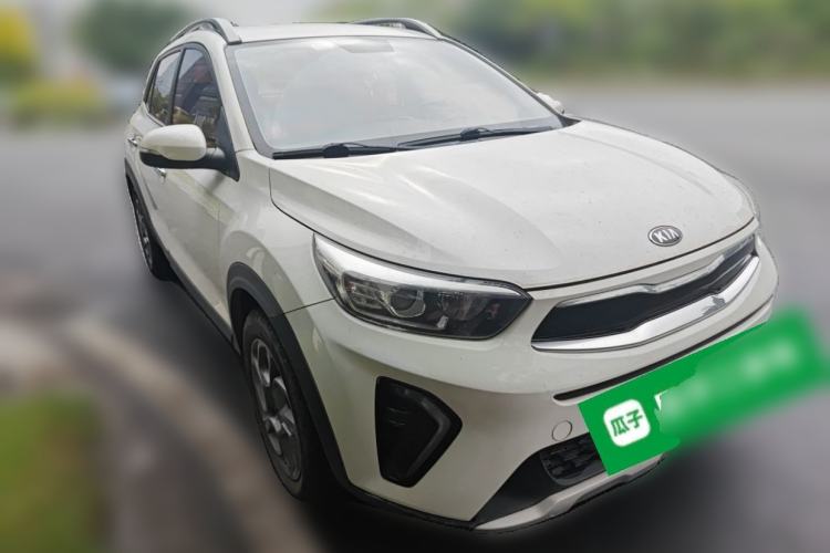 Used Kia kx1 Stonic 2019 1.4L Automatic Fun Edition China V Standard Front Right 45 Deg