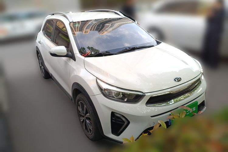 Used Kia kx1 Stonic 2019 1.4L Automatic Fun Edition China VI Front Right 45 Deg