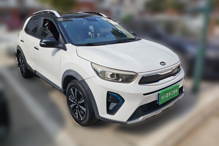 Used Kia kx1 Stonic 2019 1.4L Automatic Fun Edition China V Standard Front Right 45 Deg