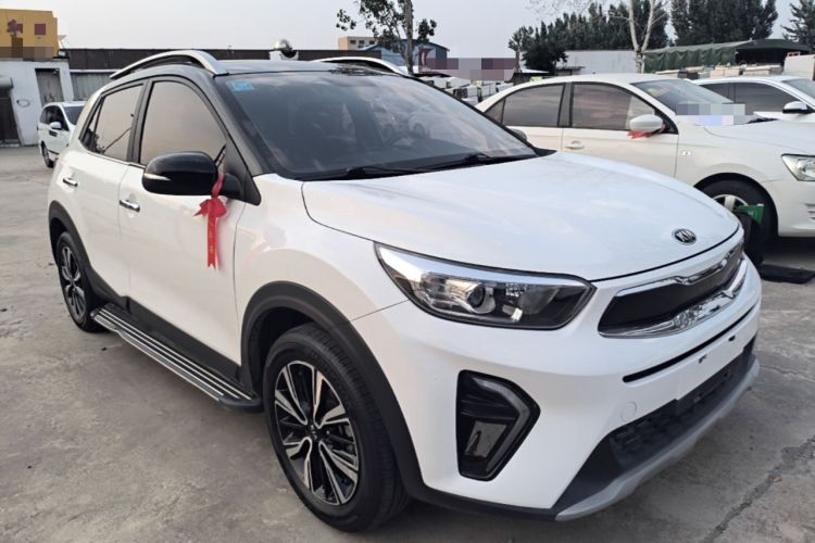 Used Kia kx1 Stonic 2019 1.4L Automatic Fun Edition China VI Front Right 45 Deg