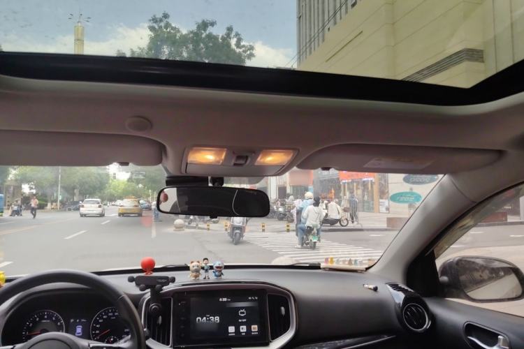 Used Kia kx1 Stonic 2019 1.4L Automatic Fun Edition China V Standard Headliner