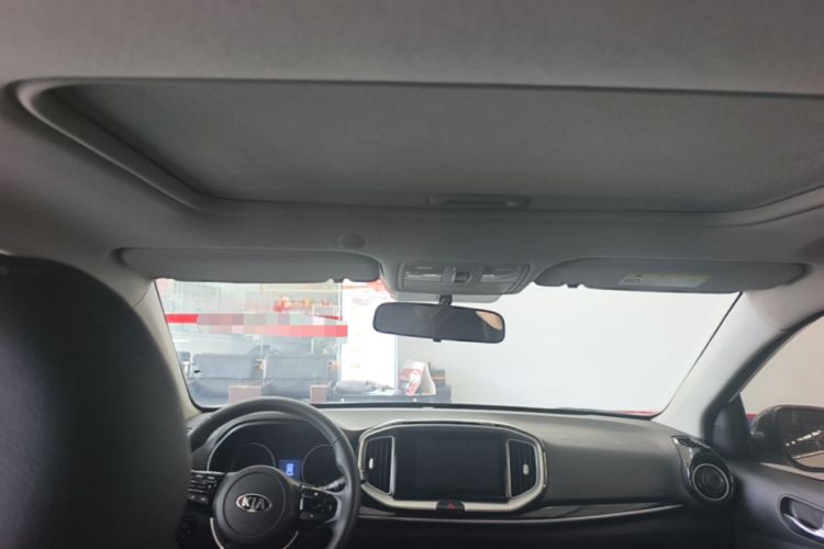 Used Kia kx1 Stonic 2019 1.4L Automatic Sport Edition China VI Headliner