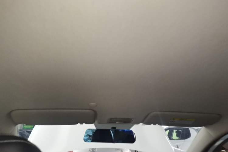 Used Kia kx1 Stonic 2019 1.4L Automatic Fun Edition China VI Headliner