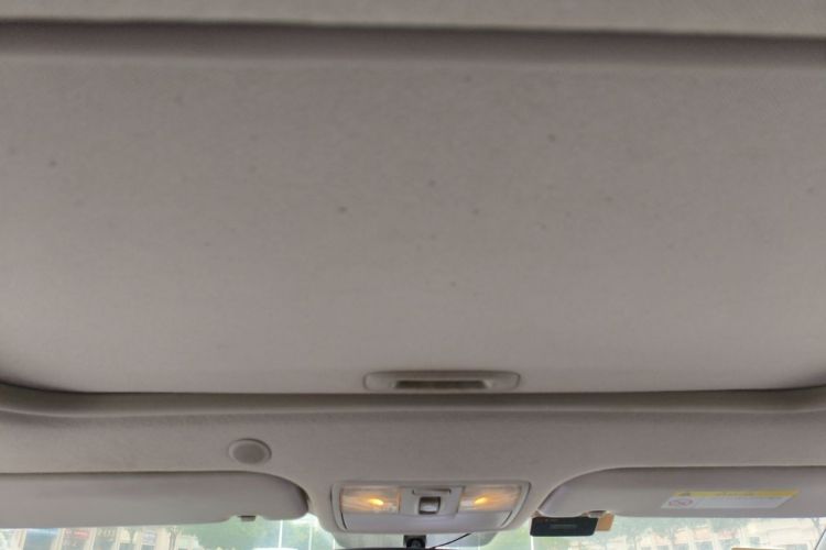 Used Kia kx1 Stonic 2019 1.4L Automatic Fun Edition China V Standard Headliner