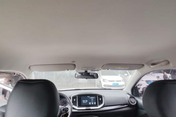 Used Kia kx1 Stonic 2019 1.4L Automatic Sport Edition China VI Headliner