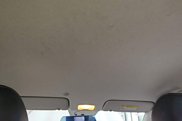Used Kia kx1 Stonic 2019 1.4L Automatic Fun Edition China VI Headliner