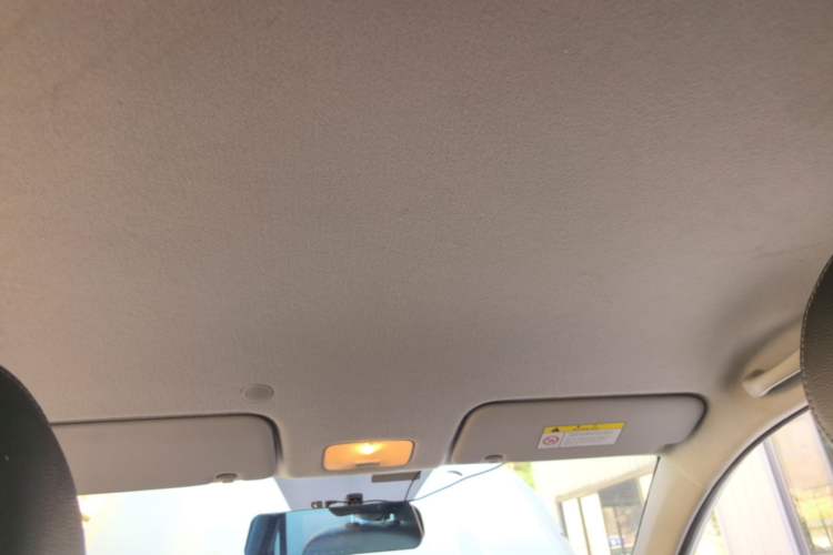 Used Kia kx1 Stonic 2019 1.4L Automatic Fun Edition China VI Headliner
