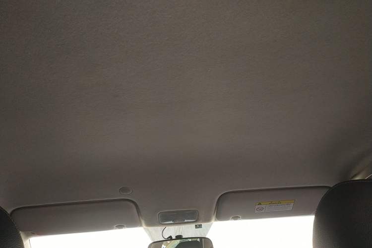 Used Kia kx1 Stonic 2019 1.4L Automatic Fun Edition China V Standard Headliner